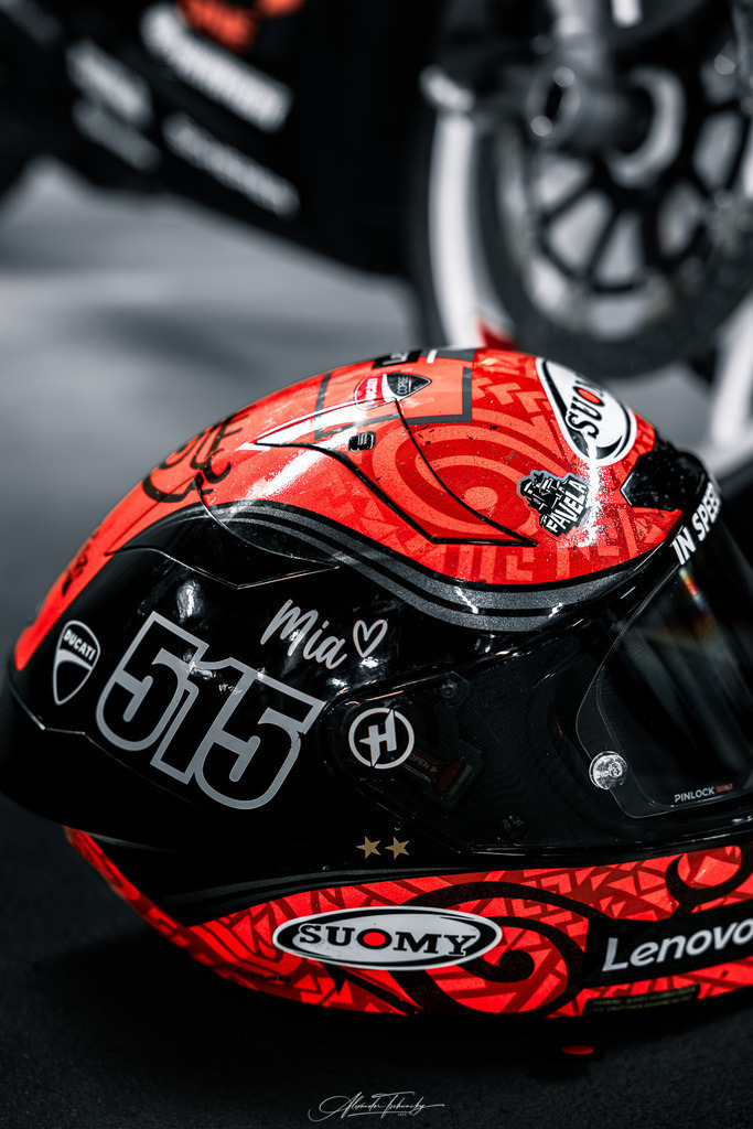 Ducati Panigale V4S | Entdecken Sie die faszinierende Welt von Alexander Tschuncky Arts: Kreative Fotografie, atemberaubende Automobilkunst und hochwertiger Bilderdruck. Lassen Sie sich inspirieren! - Realisiert mit Pictrs.com