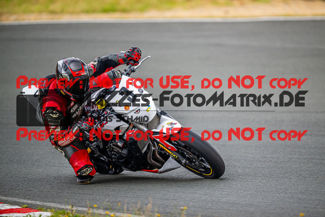 MaZZes_Fotomatrix_20230721_6007705_0455 | TWIN CUP