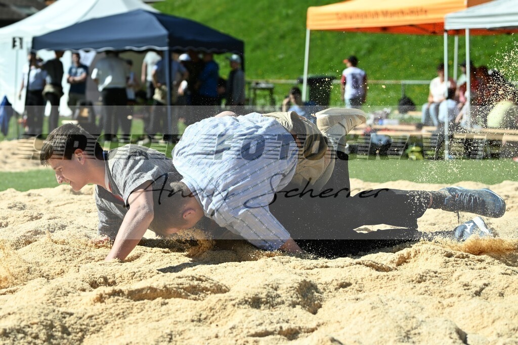 DSC_4696aaa | Kaufen Sie Sportbilder im Onlineshop von Andy Scherrer Sportfotografie. Faszinierende Bilder von Sportevents aus der ganzen Schweiz. Fussball, Frauenfussball, Unihockey, Handball, Schwingen und weiteren Sportarten. - Realisiert mit Pictrs.com