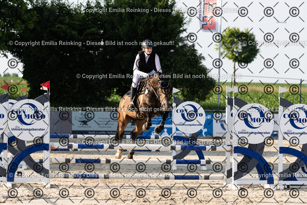 CL5A1352 | Emilia Reinking Fotografie - Realisiert mit Pictrs.com