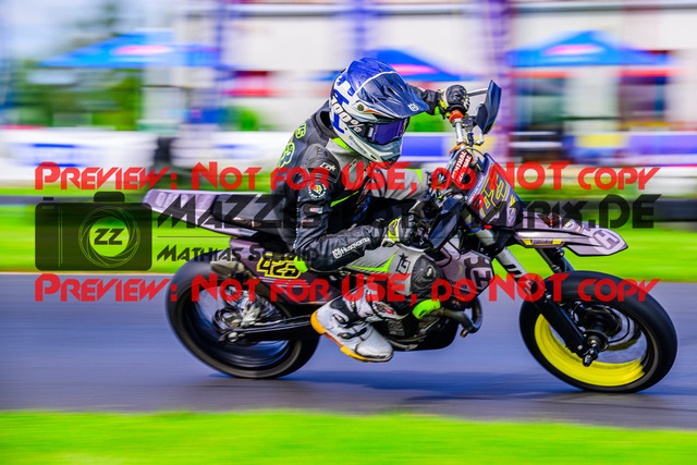 MaZZes_FotoMatrix_240713_6021986_3113 | S2