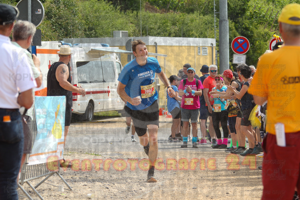 250614_1100_EV4_8515 | Sportfotografie im Rhein-Sieg Kreis, Köln, Bonn, NRW, Rheinland Pfalz, Hessen, etc. Unser Tätigkeitsfeld umfasst den Laufsport vom Volkslauf über den Marathon, Duathlon, Triathon bis zum Ultralauf wie Kölnpfad Ultra oder Schindertrail.
