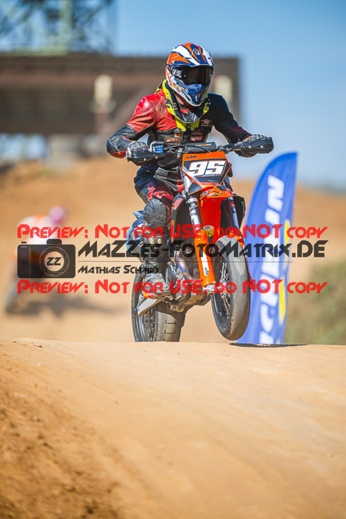 MaZZes_FotoMatrix_230916_2179 | UE40