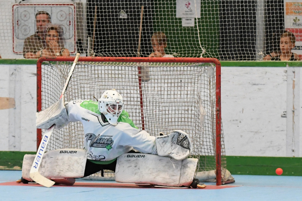 Deggendorf Pflanz : Langenfeld Devils | Theresa Brunner (Deggendorf Pflanz Herren 1) - Realisiert mit Pictrs.com