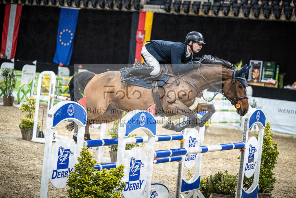 DOS_2323 | Entdecke hochwertige Reitturnierfotos von Foto Oger. Professionell, emotional und authentisch – jetzt Lieblingsmomente im Shop bestellen.Deutschlandweite Turnierfotografie. - Realisiert mit Pictrs.com