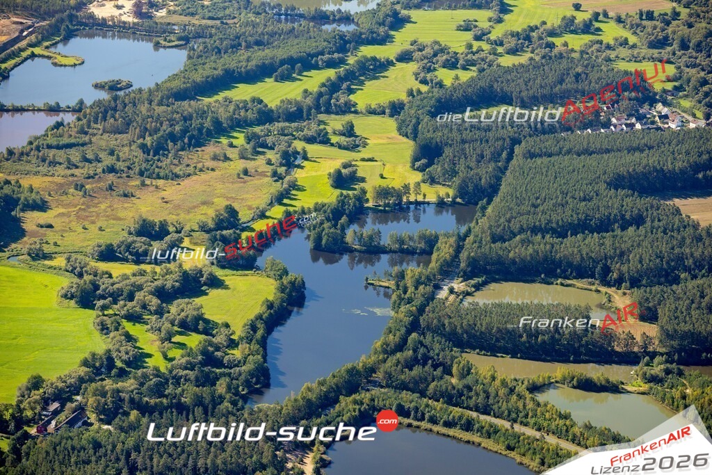 Das Luftbild zeigt : Dießfurt Freizeitsee Pressath - Die Luftaufnahme wurde 2023 vom UL-Flugzeug aus erstellt ( keine Drohne ) - Hochauflösende Luftaufnahme - Für grossformatige Ausdrucke geeignet. Die Geschenkidee !Mit Lizenz und Bildrechte bestellbar
