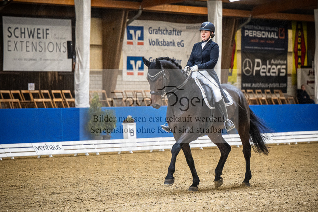 DOS_0015 | Entdecke hochwertige Reitturnierfotos von Foto Oger. Professionell, emotional und authentisch – jetzt Lieblingsmomente im Shop bestellen.Deutschlandweite Turnierfotografie. - Realisiert mit Pictrs.com