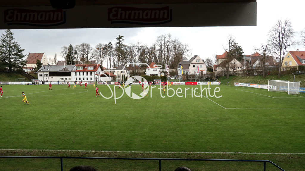 Fuggmarkt-Stadion Babenhausen | Das Fuggermarkt-Stadion in Babenhausen  Fuggermarkt-Stadion beim Heimspiel des TSV 1862 Babenhausengegen den TSV Haunstetten / Haupttribüne / Stadion an der Weinrieder Strasse Babenhausen