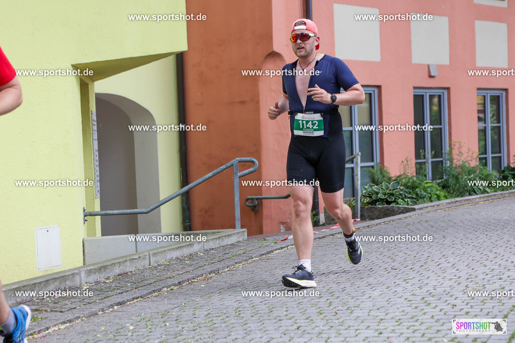 KSZ_4320 | Stadttriathlon Erding 2025. #yourpictrs #sportshot_your_pictrs @Sportshotphotography #stadttriathlonerding Copyright: www.sportshot.de