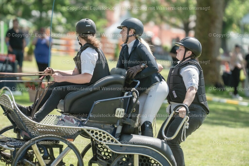 20230528_Jump-and-Drive_0016 | equistock
