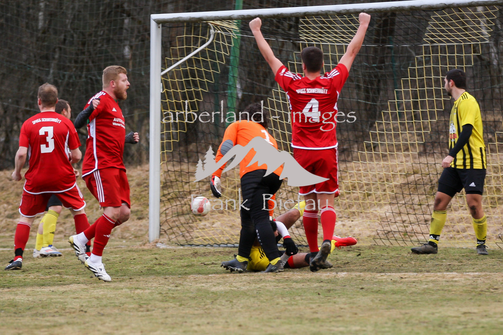 993T5830 | Medien- Sport- Entertainmentfotos