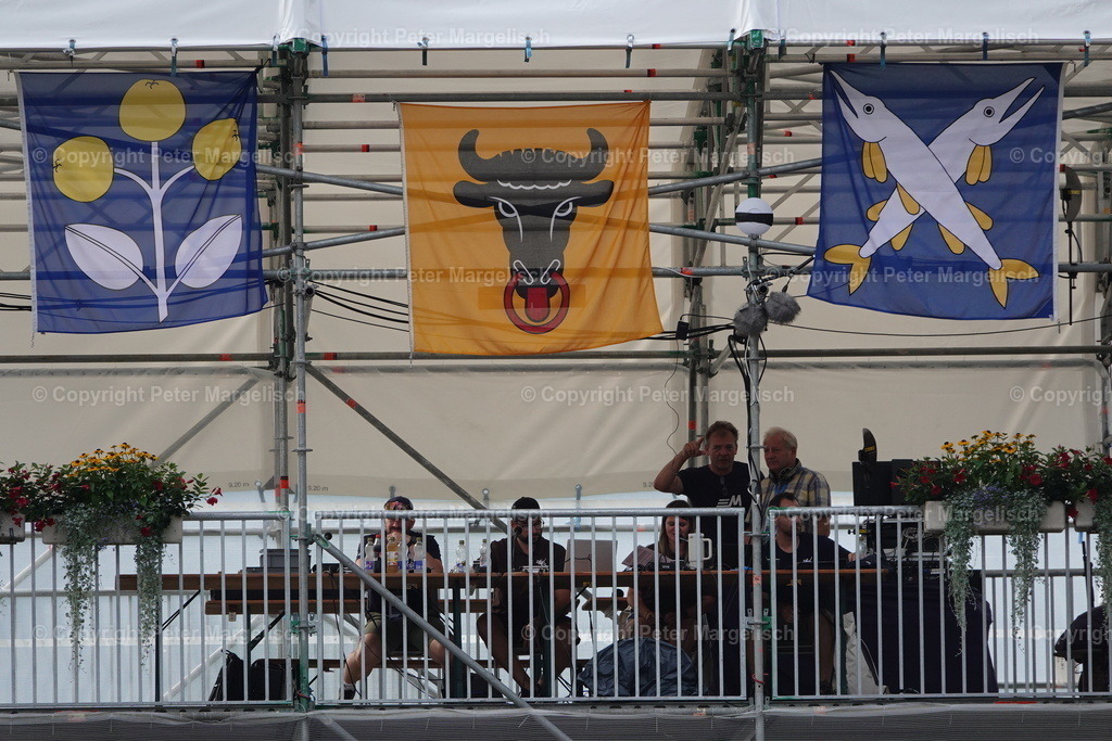 DSC01201 | Schwingen - Realisiert mit Pictrs.com