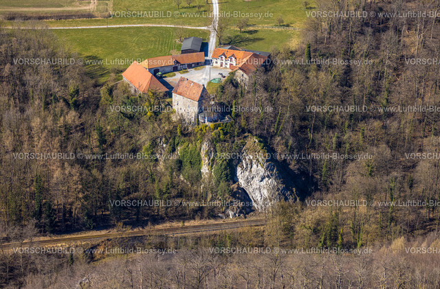 Balve250304028 | Luftbild, Burg Klusenstein auf einer Klippe im Hönnetal, Brockhausen, Hemer, Sauerland, Nordrhein-Westfalen, Deutschland