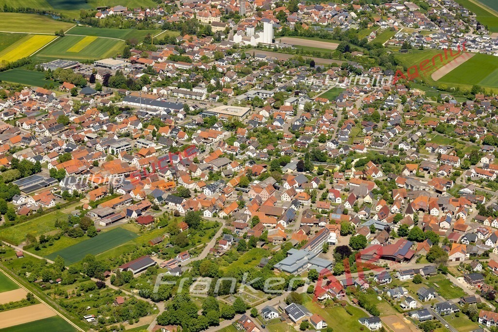 sontheim-an-der-brenz-besonderes-geschenk-625-jahr-2025 | Luftaufnahme der Stadt Sontheim an der Brenz - Die Luftaufnahme wurde 2025 vom UL-Flugzeug heraus erstellt ( keine Drohne ) - Hochauflösende Luftaufnahme - für professionelle Ausdrucke geeignet. Die Geschenkidee !Mit Lizenz und Bildrechte bestellbar
