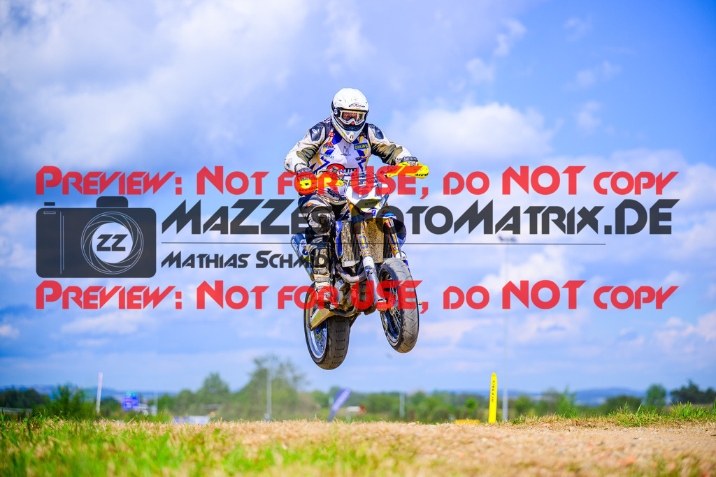 MaZZes_FotoMatrix_240714_6021986_0138 | UE40