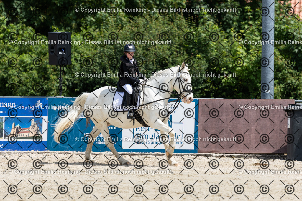 CL5A3713 | Emilia Reinking Fotografie - Realisiert mit Pictrs.com