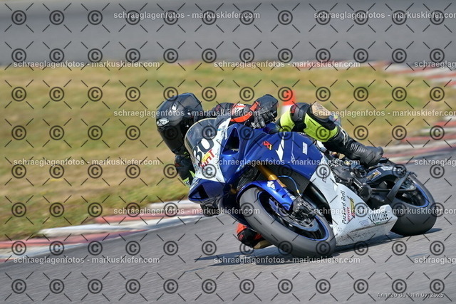 25bt04-1808 | markuskiefer.com - Realisiert mit Pictrs.com