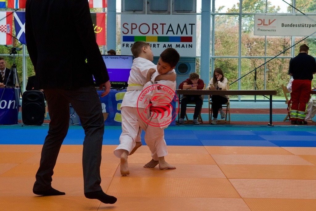 RAS_7779 | Fotos vom Adler Cup - Pictures from Adler Cup

Hier findet Ihr alle Eindrücke und großen Momente der Adler Cup Wochenenden. Here you will find all impressions and great moments of the Adler Cup weekends. - Realisiert mit Pictrs.com