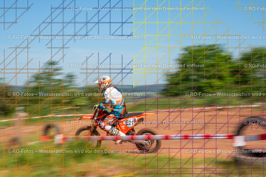 Wolfshausen 1 Lauf -563 | Sportfotografie von RO-Fotos: Motorsport, Motocross, Enduro, Laufveranstaltungen und Triathlon. Professionelle Fotos von Sportlern und Events. - Realisiert mit Pictrs.com