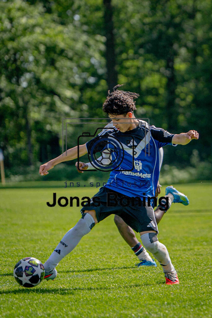 Fußball I C-Junioren I Saison 2025-2026 I Pfingsturnier Langförden I 13074 | jns.sportfotos - Realisiert mit Pictrs.com