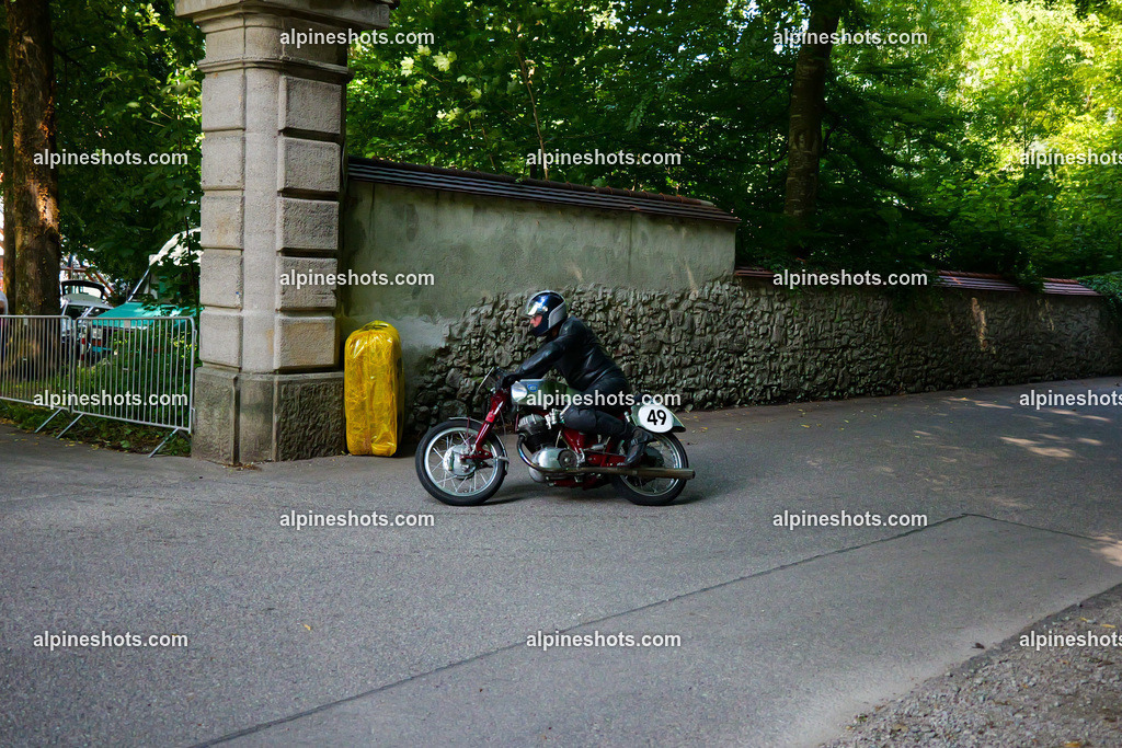 P1015377 | Erleben Sie atemberaubende, hochqualitative Fotos Ihrer Fahrt entlang der malerischen Alpenstraßen. Besuchen Sie alpineshots.com, um professionelle Aufnahmen Ihrer unvergesslichen Reise zu finden und zu kaufen - Realisiert mit Pictrs.com