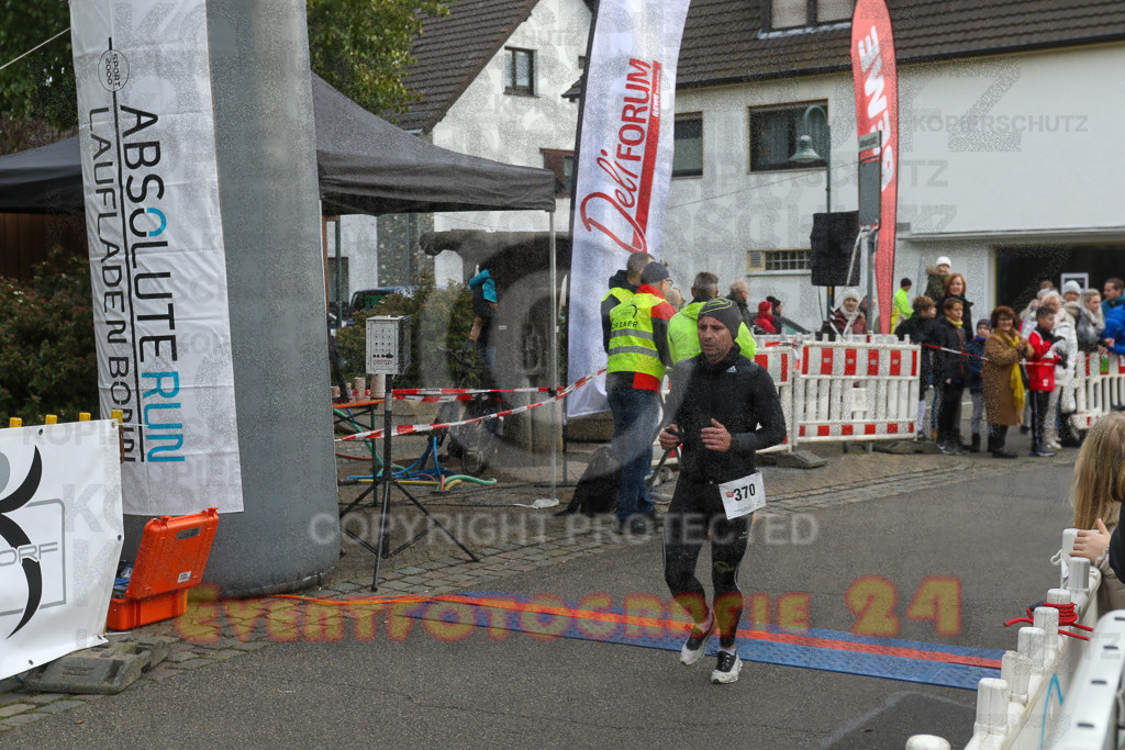 221127_1213_EV9_3426 | Sportfotografie im Rhein-Sieg Kreis, Köln, Bonn, NRW, Rheinland Pfalz, Hessen, etc. Unser Tätigkeitsfeld umfasst den Laufsport vom Volkslauf über den Marathon, Duathlon, Triathon bis zum Ultralauf wie Kölnpfad Ultra oder Schindertrail.