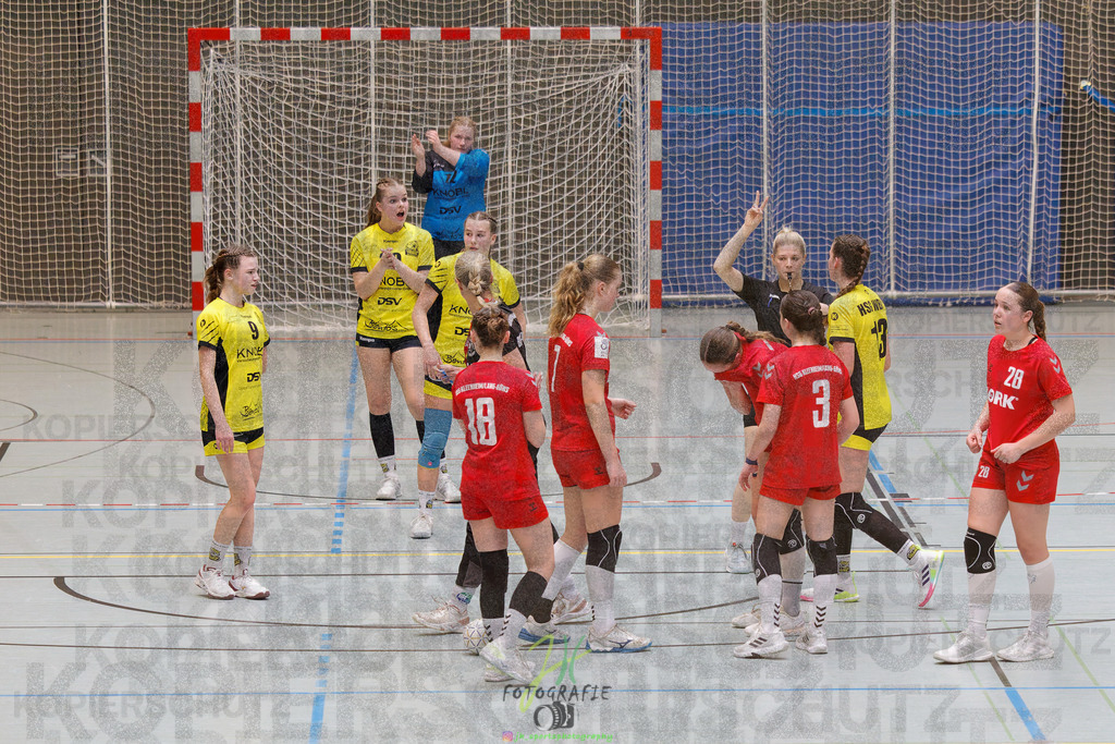 Hessenmeisterschaft wJC - Finale; HSG Kleenheim - HSG Weiterstadt/ Braunsh.Worf. | Hessenmeisterschaft wJC - Finale; HSG Kleenheim - HSG Weiterstadt/ Braunsh.Worf. am 22.03.2025 in Biedenkopf (Sporthalle Lahntalschule)Photo © 2025 - Jörg Heinrich - Realisiert mit Pictrs.com