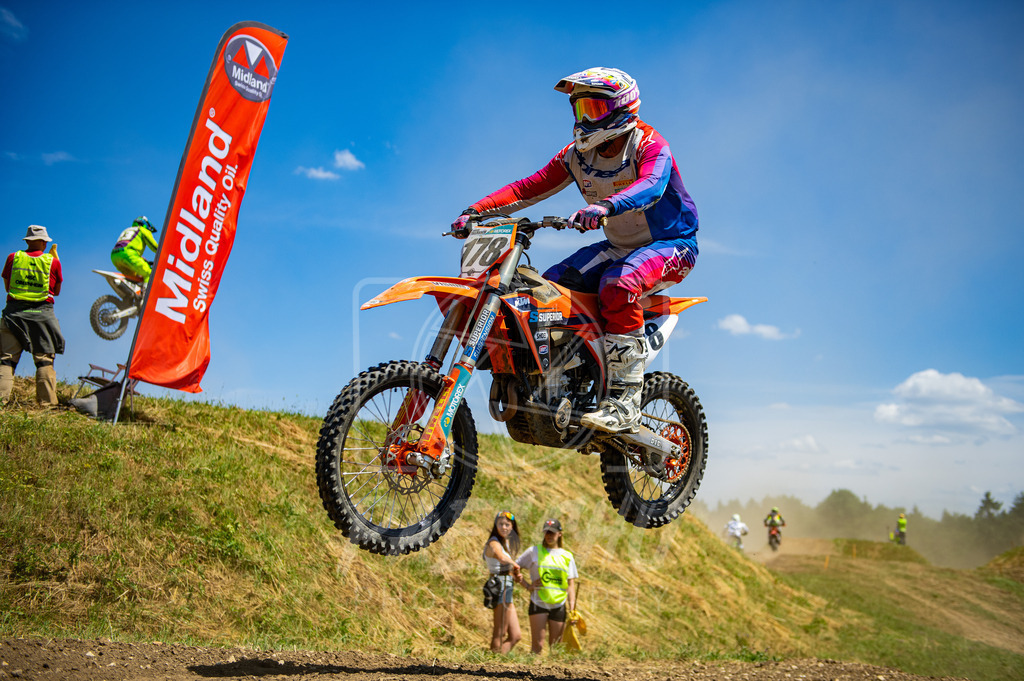 SE (73) | Paeschuphoto Shop - Wer nicht sucht der auch nicht findet.Ob Motocrossbilder oder von einem besuchtem Spiel, Hauptsache Action. - Realisiert mit Pictrs.com