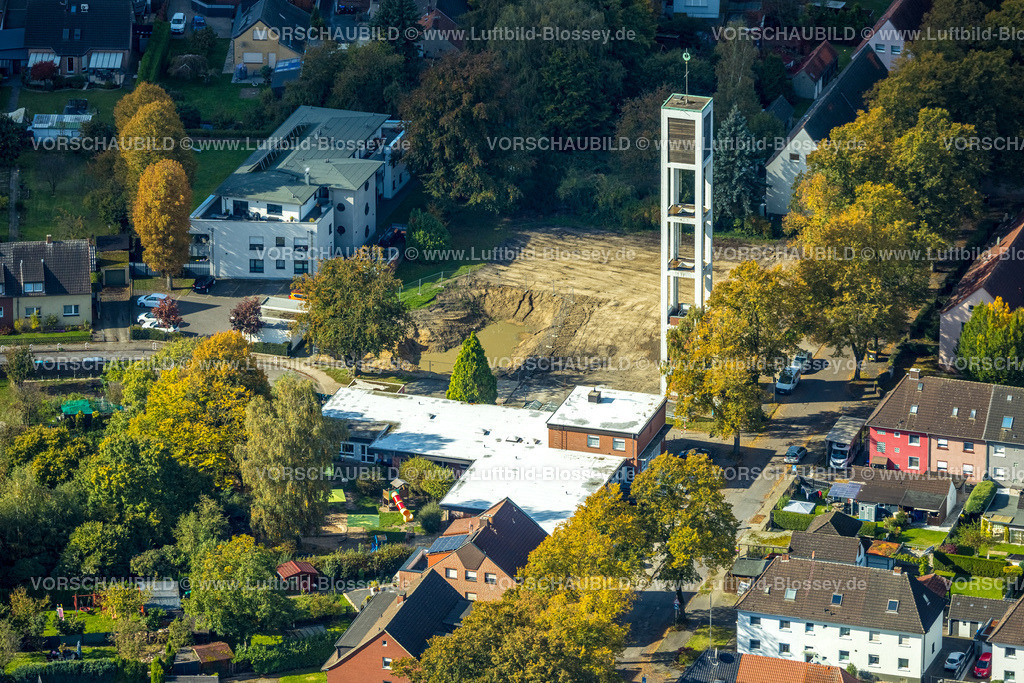 Hamm241008508 | Luftbild, frühere Kirche St. Theresia Kirchturm, Kath. Kindergarten St. Theresia, Stadtbezirk Heessen, Hamm, Ruhrgebiet, Nordrhein-Westfalen, Deutschland
