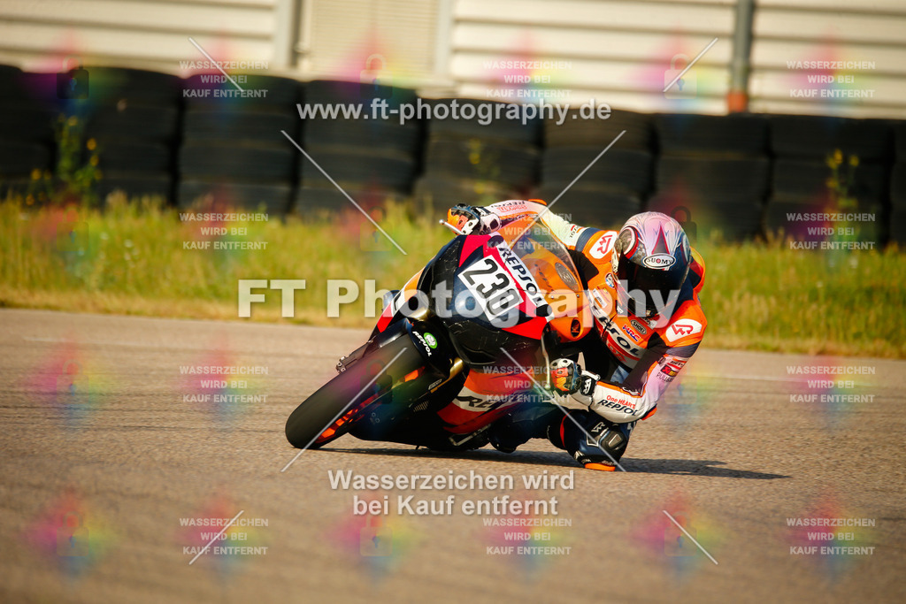 _MOT5431 | Hier findet Ihr Bilder von Touristenfahrten auf der Nürburgring Nordschleife oder von anderen Veranstaltungen die ich besucht habe. Viel Spass beim Durch Schauen 