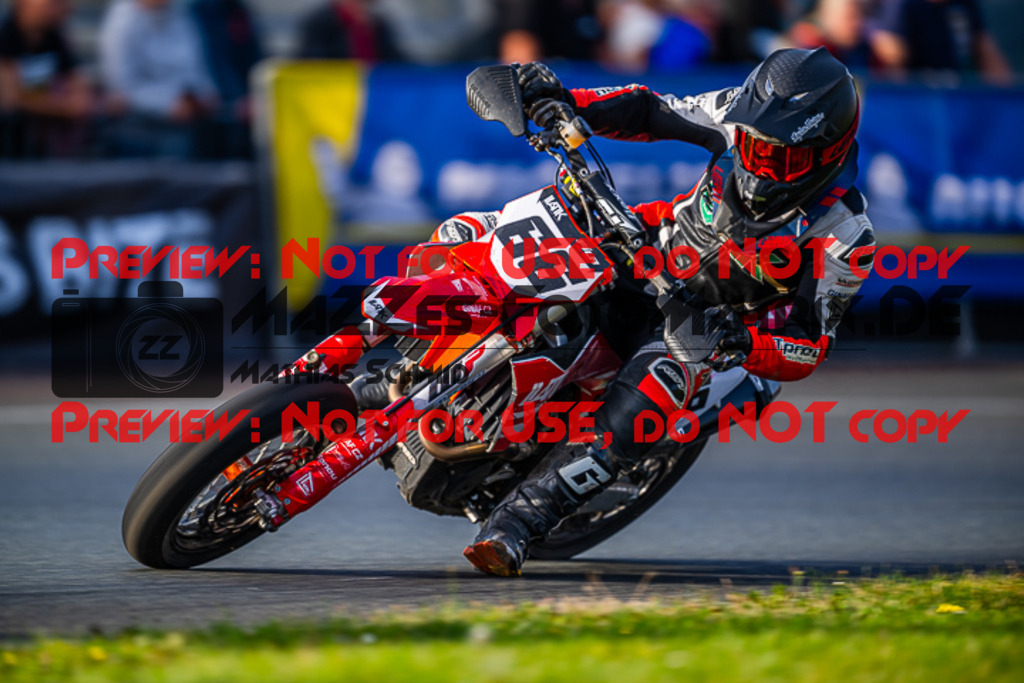 MaZZes_FotoMatrix_231001_7836 | S1