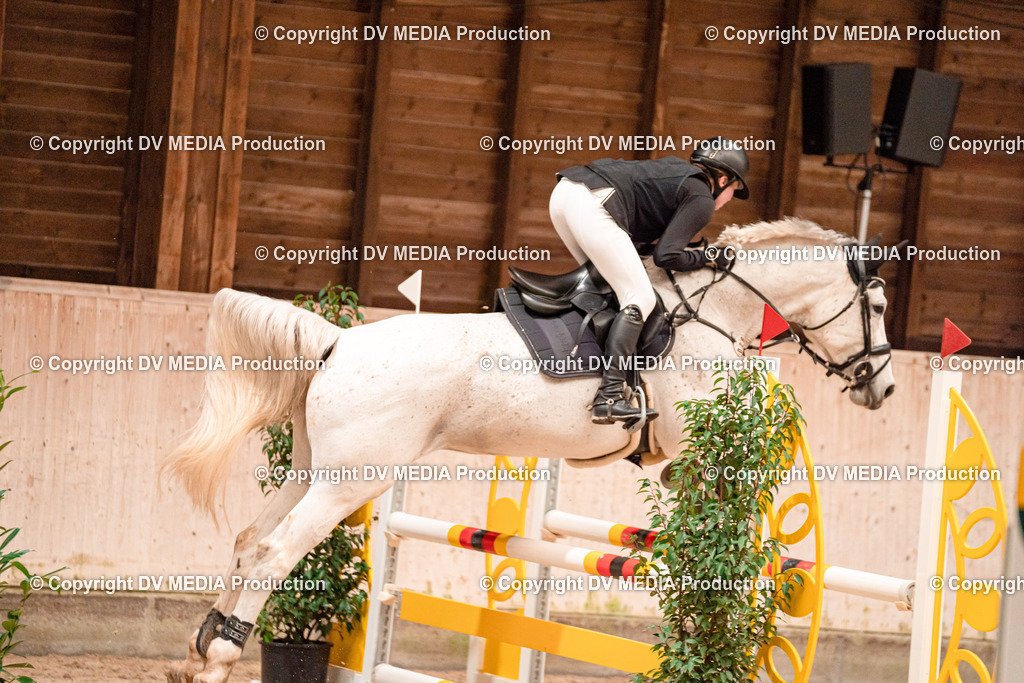 Springen Tag 2-063 | dv-media-shop - Realisiert mit Pictrs.com