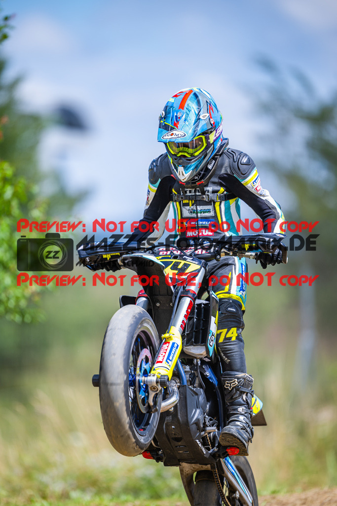 MaZZes_Fotomatrix_240713_6007705_9300 | ROOKIES