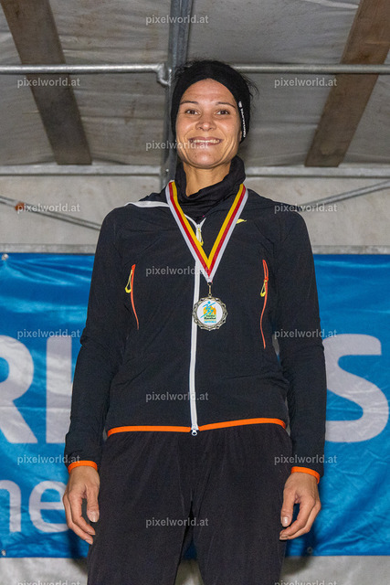 7. Int. Kärnten Marathon 2024 -  Siegerehrung | Bildershop von pixelworld.at - Realisiert mit Pictrs.com