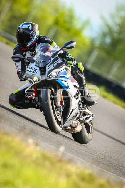 0993-260504OSL-018_993 | Deine Full-Service-Agentur für ✔️Videoproduktionen und ✔️Motorsportfotografie Jetzt Angebot anfragen!