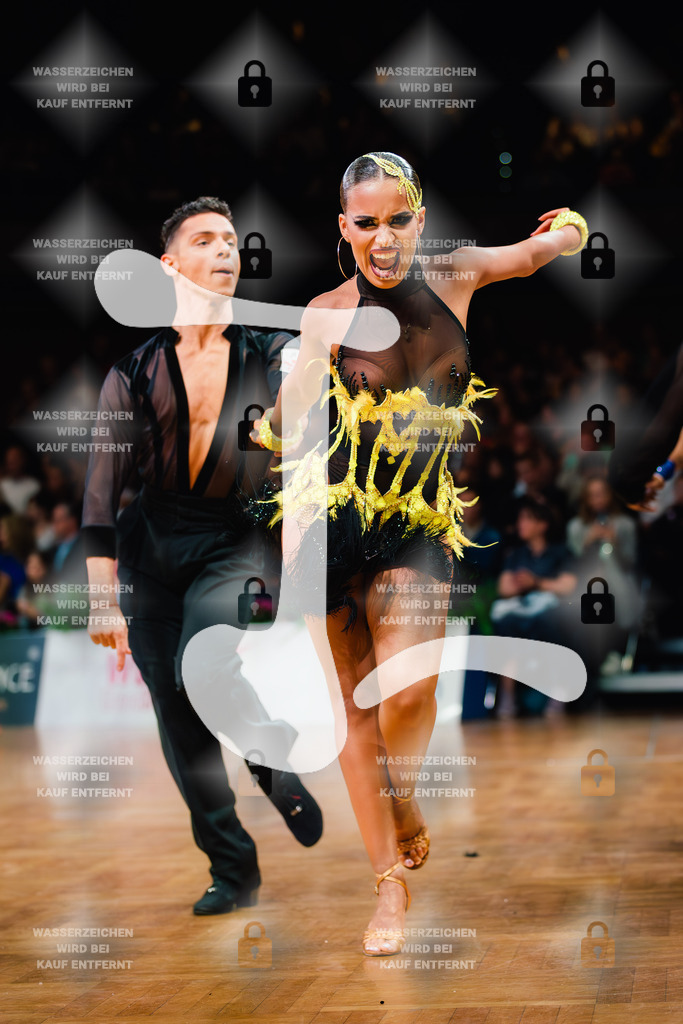 GOC 2025 - WDSF GrandSlam Latin 27-28th (152) Vladyslav Tsykhanovskyi _ Veronika Tsikhanovska (Germany)-2025-08-23-2971 | Webshop for digital downloads and prints of dance sport, event & show photographer Julian Link - Realisiert mit Pictrs.com