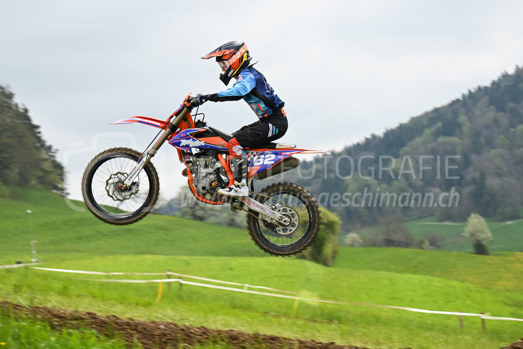 Motocross Schlatt bei Winterthur - 30. April 2023 | #62 Zuend Michelle aus Kriessern (CH) auf KTM in der Kategorie Swiss MX Women Cup am Motocross Schlatt bei Winterthur, 30. April 2023. 
Instagram: @mx_schlatt | @mc_wila | @sam_schweiz
Bild: Sportfotografie Markus Aeschimann | www.markus-aeschimann.ch - Realisiert mit Pictrs.com