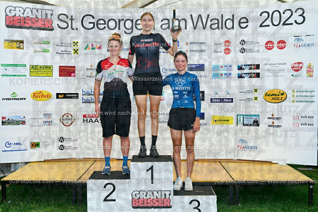 ALP8072_XXIX_GRANITBEISSER_Siegerehrung | (C)FotoLois.com, Alois Spandl, 29. GRANITBEISSER - Mountainbike-Marathon in St. Georgen am Walde, Start/Ziel/Siegerehrung, Sa 2. September 2023.