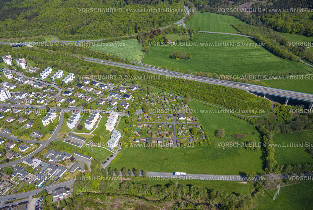 Meschede230500720 | Luftbild, Kleingartenverein Lanfertsweg, Autobahn A46, Meschede-Stadt, Meschede, Sauerland, Nordrhein-Westfalen, Deutschland