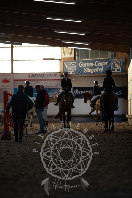 2B4A9972 | pixelfaenger - Realisiert mit Pictrs.com