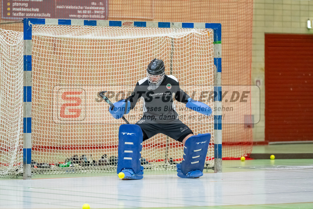 HK_20240114_108138 | 1. Bundesliga Herren Crefelder HTC - Uhlenhorst Mülheim am 14.1.2024 Halle Glockenspitz, Krefeld , Lasse Kille Torwart ( Crefelder HTC #32 )