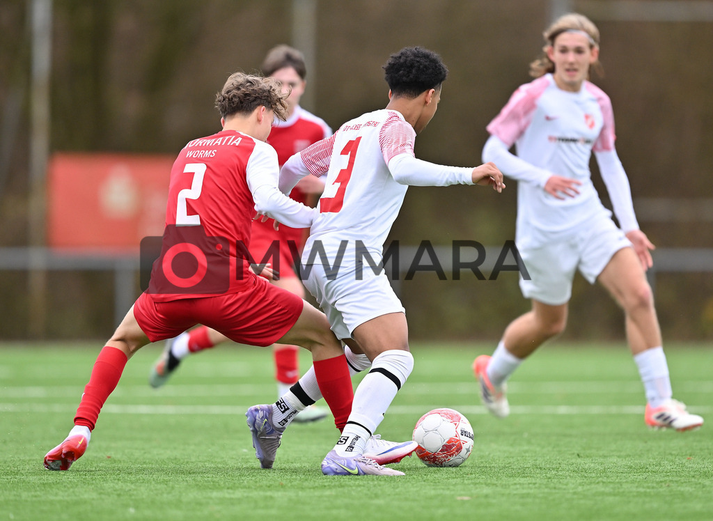 Fussball I Herren I Saison 2025-2026 I Bundesliga I 6. Spieltag I Eintracht Frankfurt - FC Bayern München  | MWMARA - Realisiert mit Pictrs.com