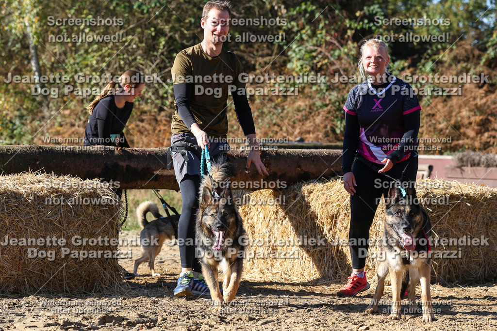 Dog Paparazzi - Strongdog 10-25-2370 | Dog Paparazzi Jeanette Grottendiek Fotografie & Videografie - Realisiert mit Pictrs.com