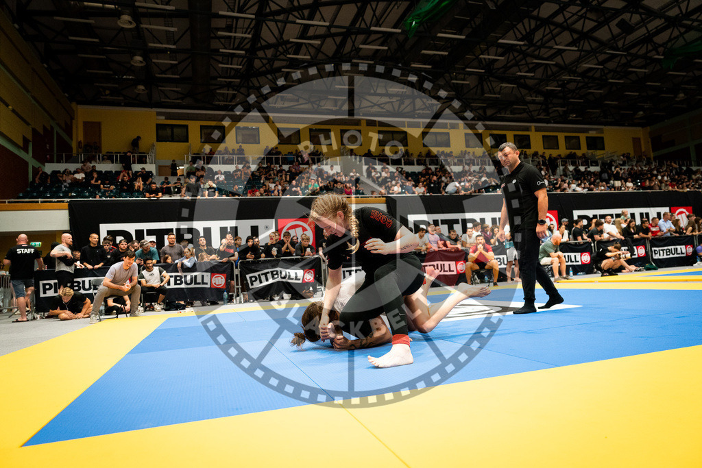 20250906PBB2778 | Fighters compete during the ADCC European Trials  competition in Warsaw, Poland, on September 6, 2025.