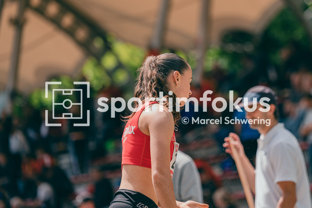 FLVW-Meisterschaften 2026 | Impressionen und Wettkampfszenen der FLVW-Meisterschaften 2026 mit Athletinnen und Athleten verschiedener Vereine und Altersklassen in unterschiedlichen Disziplinen der Leichtathletik. - Realisiert mit Pictrs.com