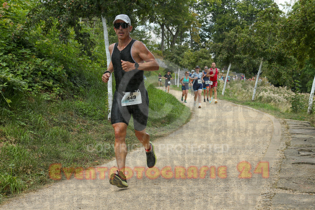 250824_1345_EX1_3549 | Sportfotografie im Rhein-Sieg Kreis, Köln, Bonn, NRW, Rheinland Pfalz, Hessen, etc. Unser Tätigkeitsfeld umfasst den Laufsport vom Volkslauf über den Marathon, Duathlon, Triathon bis zum Ultralauf wie Kölnpfad Ultra oder Schindertrail.