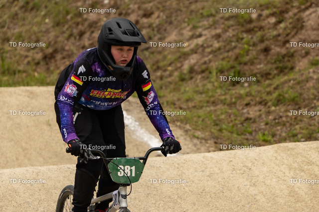 BayBMX2026-05307 | Fotogalerie von Thomas Dettweiler mit Eventbildern und lizenzfreien Fotos. Perfekt als Wandbild, für Büro, Website oder private Nutzung. - Realisiert mit Pictrs.com