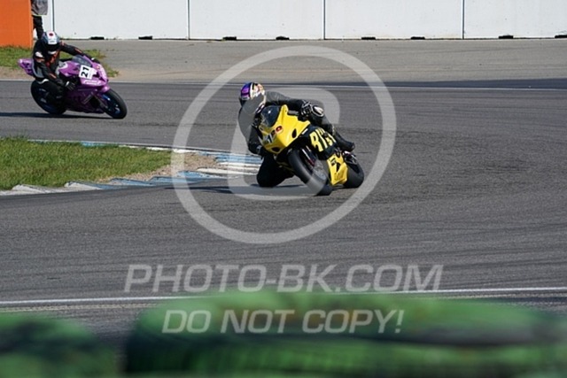 2022_05_09_PBK_21638 | Sportfotografie; SlowMotion; Video; Rennstrecke; Hafeneger; Speer; Racing; RSE; BMW; CBO; Trackday; Motorsportarena; Hockenheimring; Brno; Most; Barcelona; Valencia