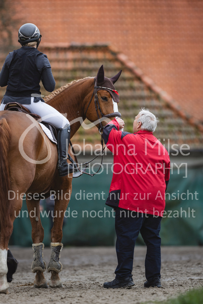 240330_Fruehlingsfest_Stil-A1_U30-379 | Deine schönsten Turniermomente als professionelle Fotos! Entdecke hochwertige Pferdesport-Fotografie im Online-Shop. Jetzt Fotos finden & bestellen!