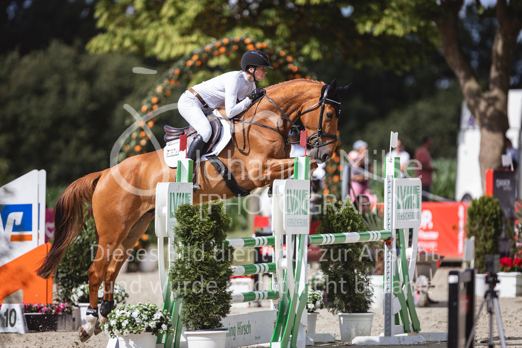 240711_BHO_L-Stil-2-572 | Deine schönsten Turniermomente als professionelle Fotos! Entdecke hochwertige Pferdesport-Fotografie im Online-Shop. Jetzt Fotos finden & bestellen!